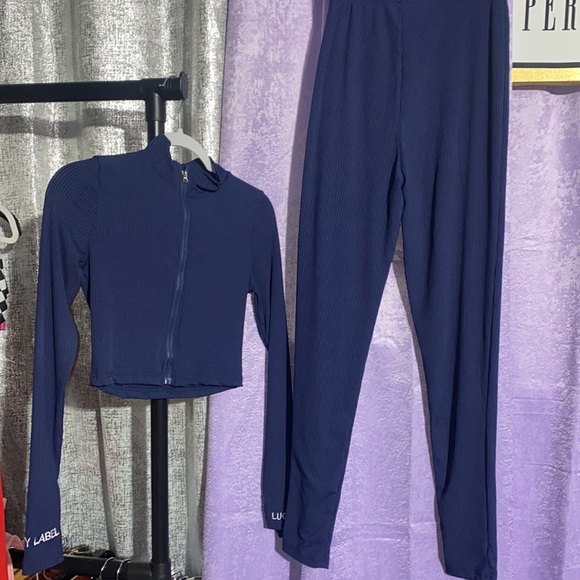 Trendy Navy 2pc Lucky Label Set - Picture 4 of 6